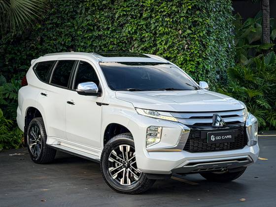 MITSUBISHI PAJERO SPORT 2.4 16V MIVEC TURBO DIESEL HPE-S AWD AUTOMÁTICO